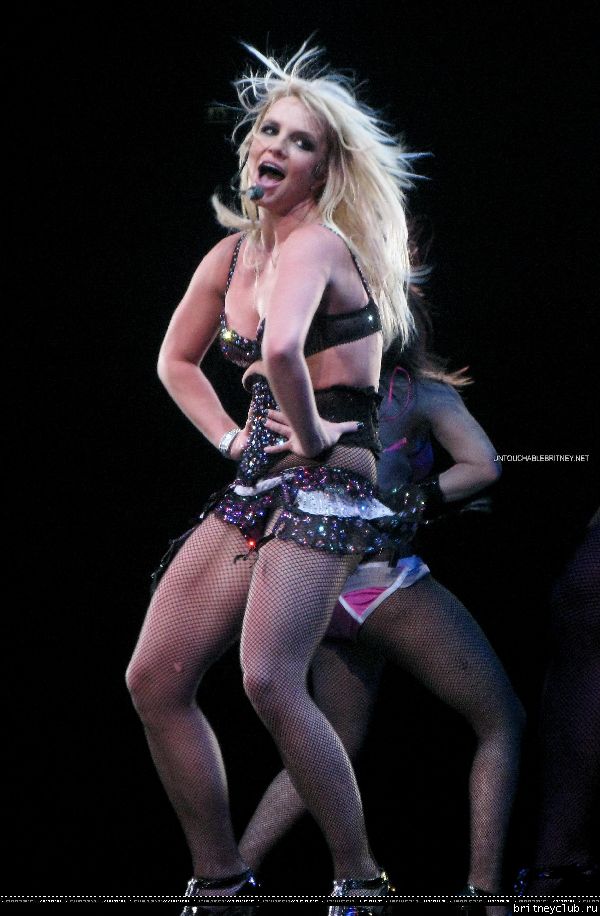 Фотографии с концерта Бритни в Лондоне 11 июня25.jpg(Бритни Спирс, Britney Spears)