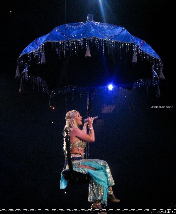 Фотографии с концерта Бритни в Лондоне 11 июня57.jpg(Бритни Спирс, Britney Spears)