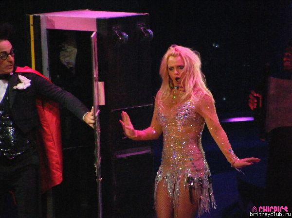 Фотографии с концерта Бритни в Манчестере 17 июня02.jpg(Бритни Спирс, Britney Spears)