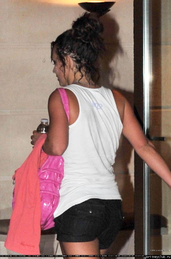 Бритни возвращается в отель после концерта2.jpg(Бритни Спирс, Britney Spears)