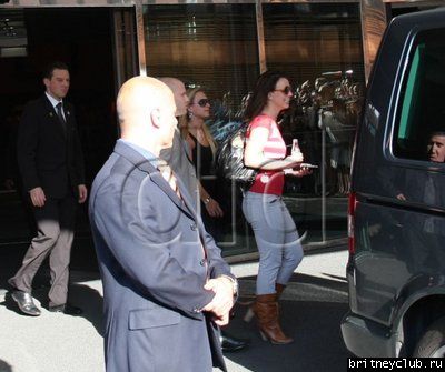 Бритни уезжает из отеля Hyatt в Берлине23.jpg(Бритни Спирс, Britney Spears)
