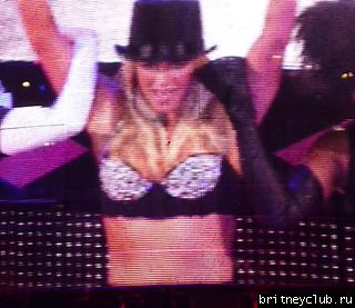 Фотографии с концерта Бритни в Гамильтоне 20 августа11.png(Бритни Спирс, Britney Spears)