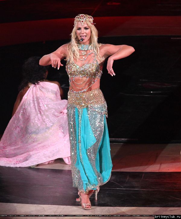 Фотографии с концерта Бритни в Нью-Йорке 24 августа165.jpg(Бритни Спирс, Britney Spears)