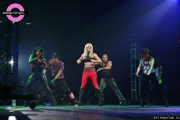 Фотографии с концерта Бритни в Чикаго 9 сентября01.jpg(Бритни Спирс, Britney Spears)