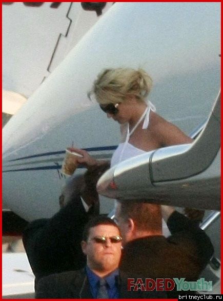 Бритни в аэропорту Лас Вегаса13.jpg(Бритни Спирс, Britney Spears)