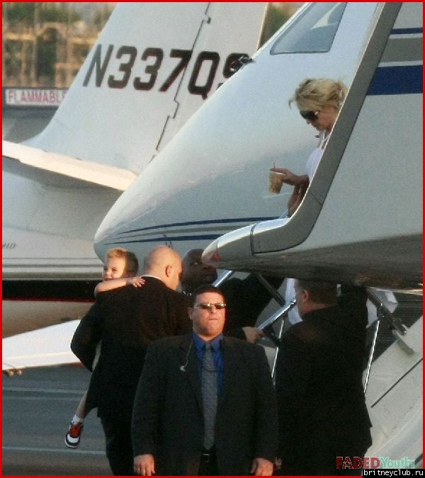 Бритни в аэропорту Лас Вегаса15.jpg(Бритни Спирс, Britney Spears)
