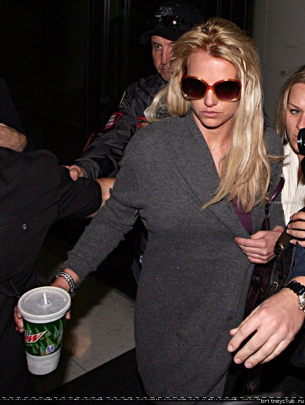 Бритни в аэропорту LAX08.jpg(Бритни Спирс, Britney Spears)