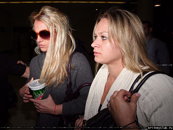 Бритни в аэропорту LAX10.jpg(Бритни Спирс, Britney Spears)