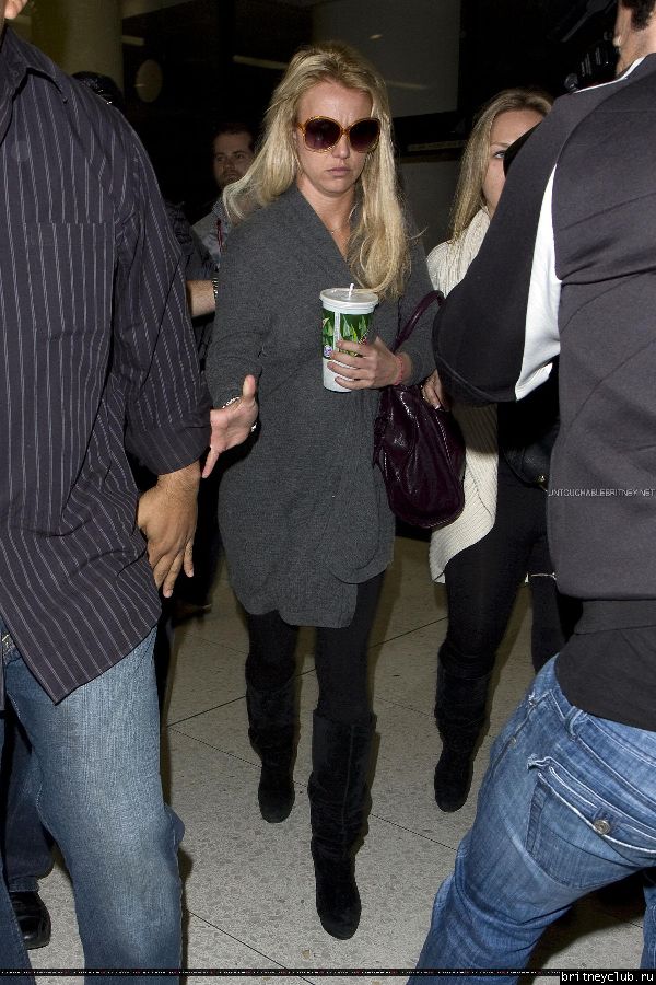Бритни в аэропорту LAX13.jpg(Бритни Спирс, Britney Spears)