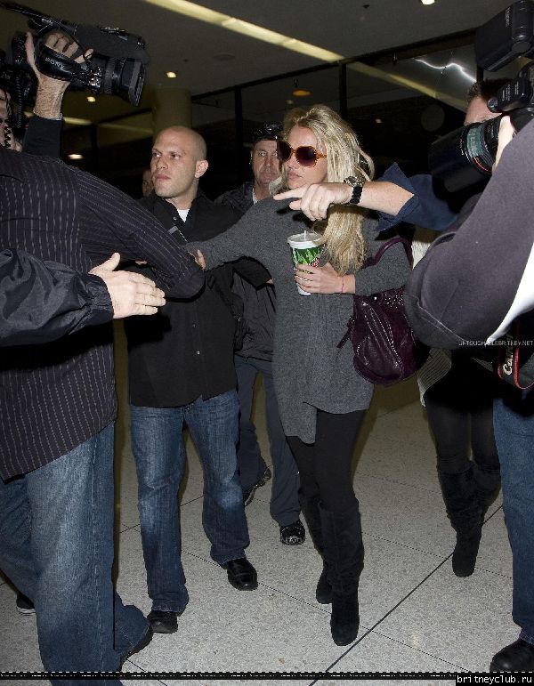 Бритни в аэропорту LAX16.jpg(Бритни Спирс, Britney Spears)