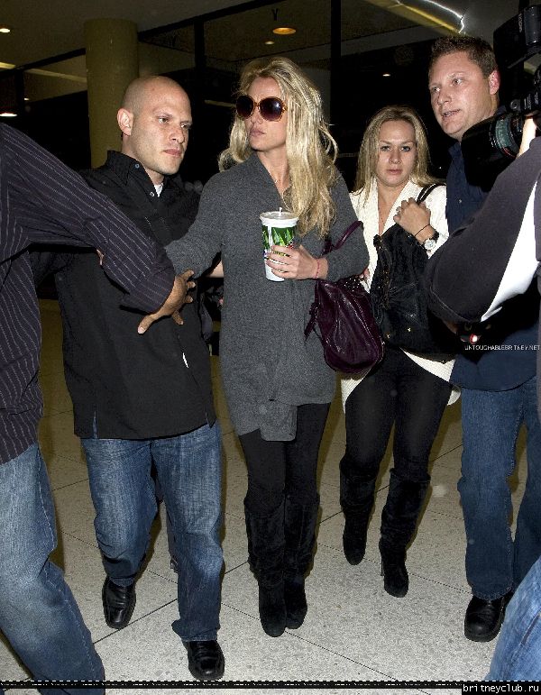 Бритни в аэропорту LAX36.jpg(Бритни Спирс, Britney Spears)