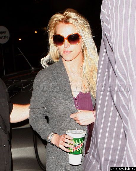 Бритни в аэропорту LAX40.jpg(Бритни Спирс, Britney Spears)