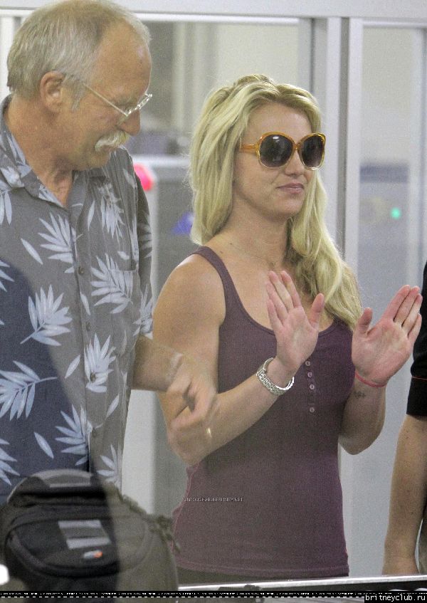 Бритни в аэропорту LAX58.jpg(Бритни Спирс, Britney Spears)