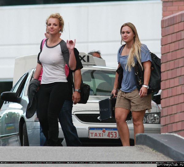 Бритни уезжает из отеля Hyatt в Перте45.jpg(Бритни Спирс, Britney Spears)