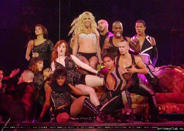 Фотографии с концерта Бритни в Мельбруне 11 ноября20.jpg(Бритни Спирс, Britney Spears)