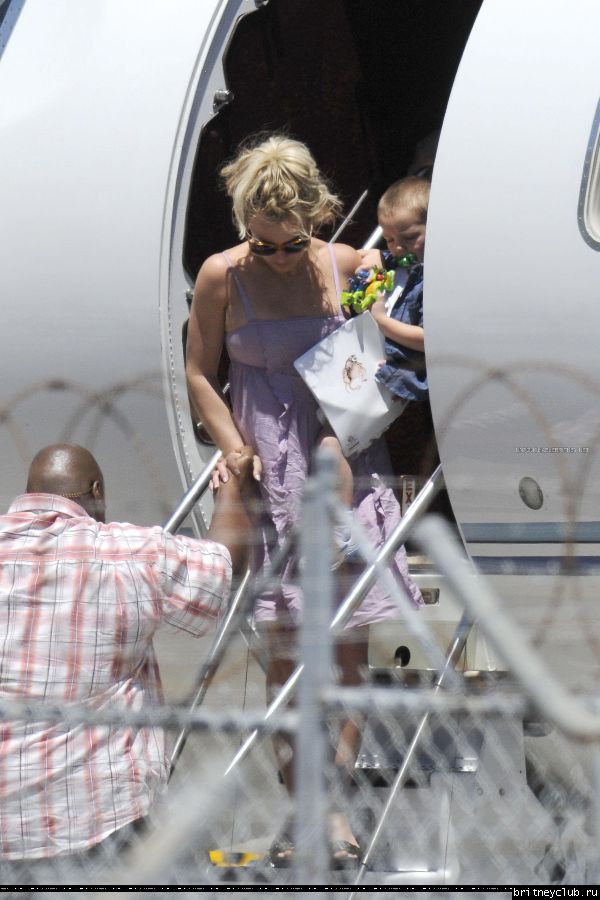 Бритни прилетела в Сидней, Австралия27.jpg(Бритни Спирс, Britney Spears)
