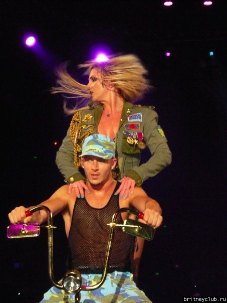 Фотографии с концерта Бритни в Сиднее 20 ноября19.jpg(Бритни Спирс, Britney Spears)