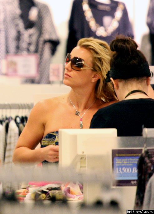Бритни на шоппинге в Брисбене16.jpg(Бритни Спирс, Britney Spears)