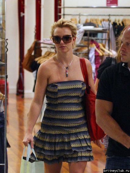 Бритни на шоппинге в Брисбене25.jpg(Бритни Спирс, Britney Spears)