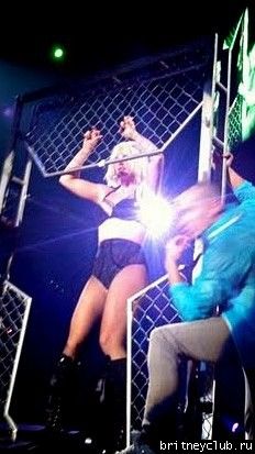 Фотографии с концерта Бритни в Брисбене 24 ноябряbrisbane_nov24_(3).jpg(Бритни Спирс, Britney Spears)