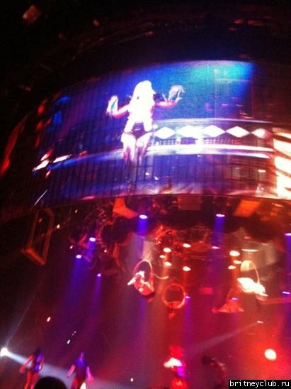 Фотографии с концерта Бритни в Аделаиде 29 ноября11.jpg(Бритни Спирс, Britney Spears)