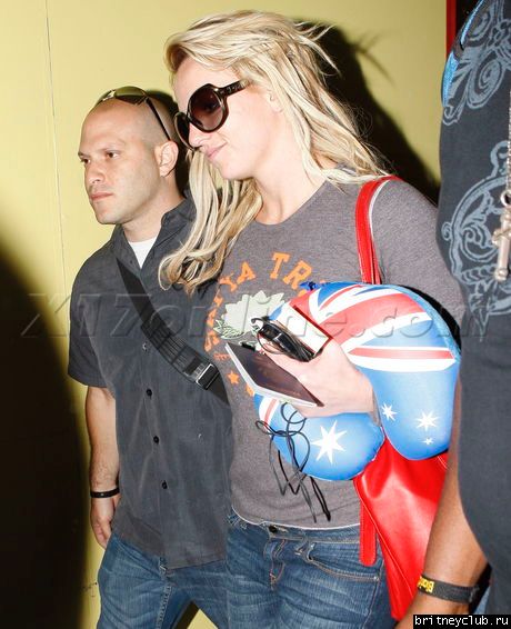 Бритни в аэропорту Лос-Анджелеса09.jpg(Бритни Спирс, Britney Spears)