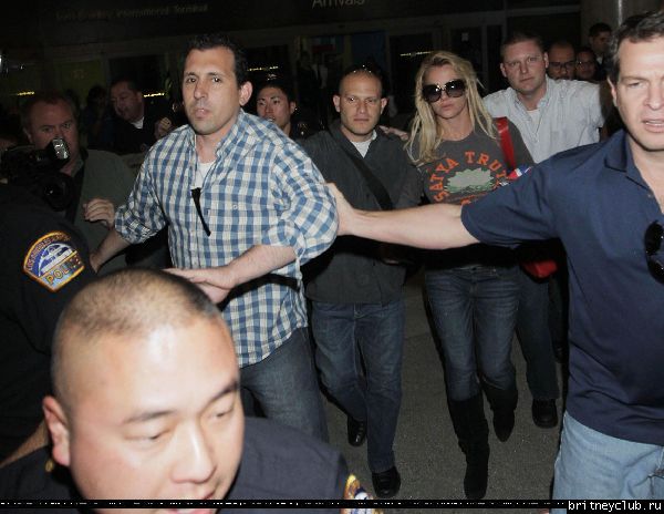 Бритни в аэропорту Лос-Анджелеса56.jpg(Бритни Спирс, Britney Spears)