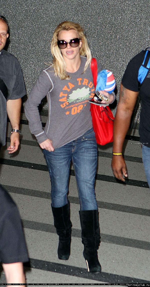 Бритни в аэропорту Лос-Анджелеса87.jpg(Бритни Спирс, Britney Spears)