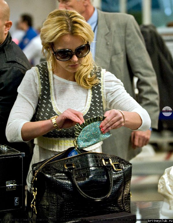 Бритни в аэропорту LAX02.jpg(Бритни Спирс, Britney Spears)