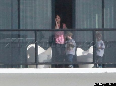 Бритни с детьми в отеле Mondrian17.jpg(Бритни Спирс, Britney Spears)