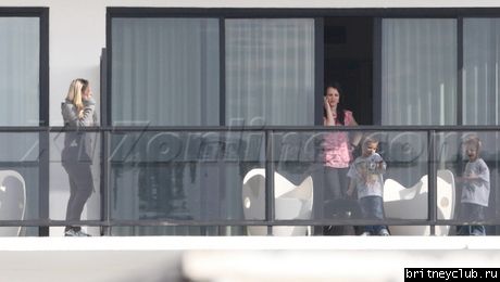 Бритни с детьми в отеле Mondrian19.jpg(Бритни Спирс, Britney Spears)
