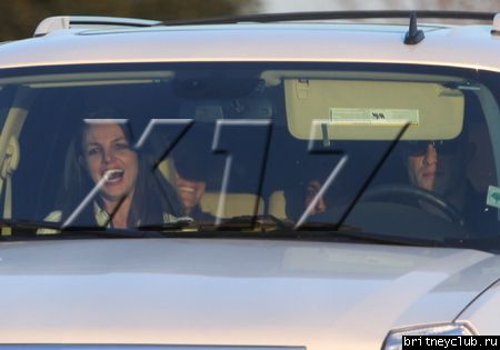 Бритни и Джейми Линн в Лос-Анджелесе31.jpg(Бритни Спирс, Britney Spears)