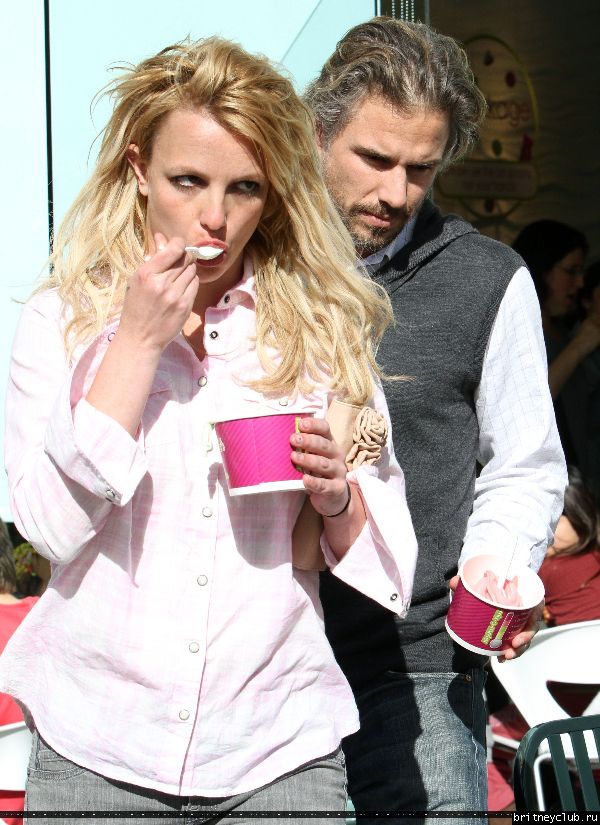 Бритни проводит время с Джейсоном56.jpg(Бритни Спирс, Britney Spears)