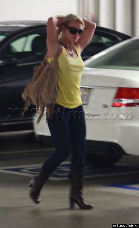 Бритни приехала в отель Mondrian24.jpg(Бритни Спирс, Britney Spears)