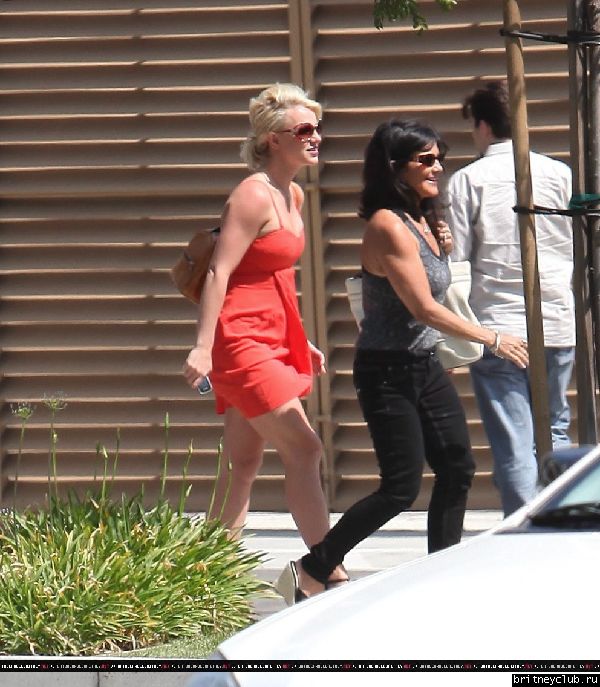 Бритни и Линн в Голливуде07.jpg(Бритни Спирс, Britney Spears)
