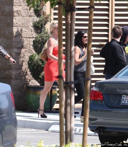 Бритни и Линн в Голливуде30.jpg(Бритни Спирс, Britney Spears)