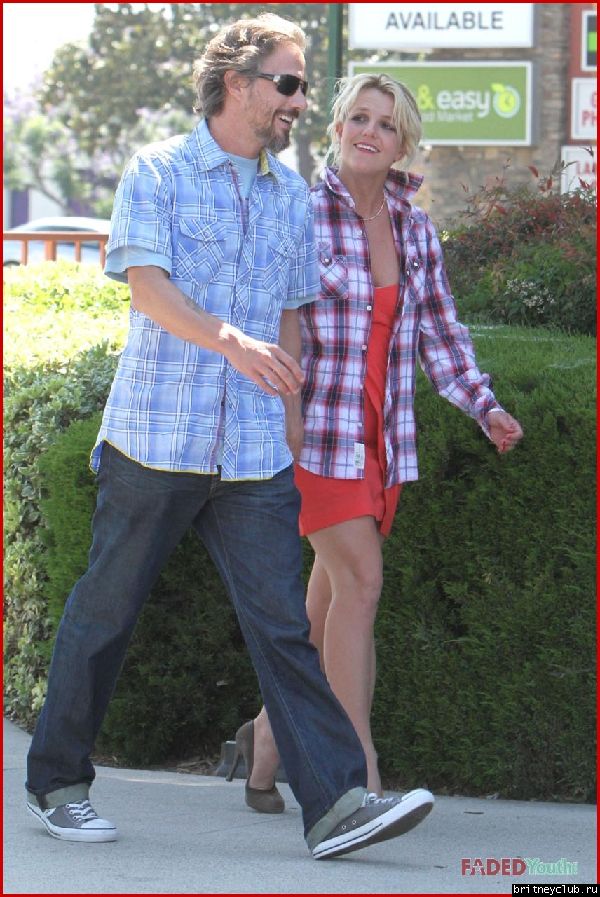 Бритни и Джейсон в Пасадина028.jpg(Бритни Спирс, Britney Spears)