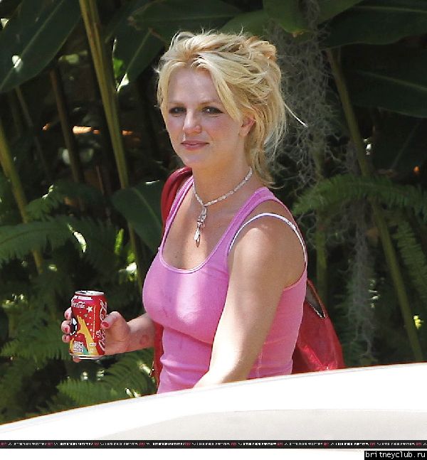 Бритни посещает студию Conway в Лос-Анджелесе16.jpg(Бритни Спирс, Britney Spears)