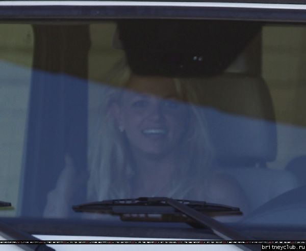 Бритни в Sherman Oaks17.jpg(Бритни Спирс, Britney Spears)