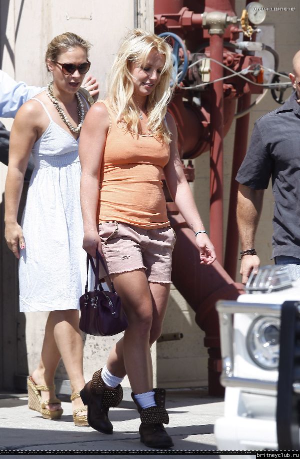 Бритни в Sherman Oaks24.jpg(Бритни Спирс, Britney Spears)
