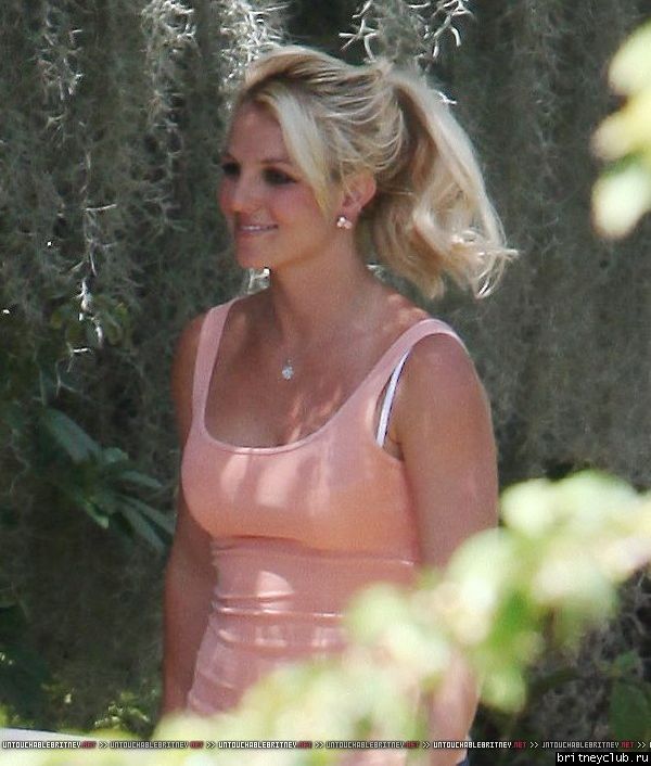 Бритни посещает студию в Лос-Анджелесе50.jpg(Бритни Спирс, Britney Spears)