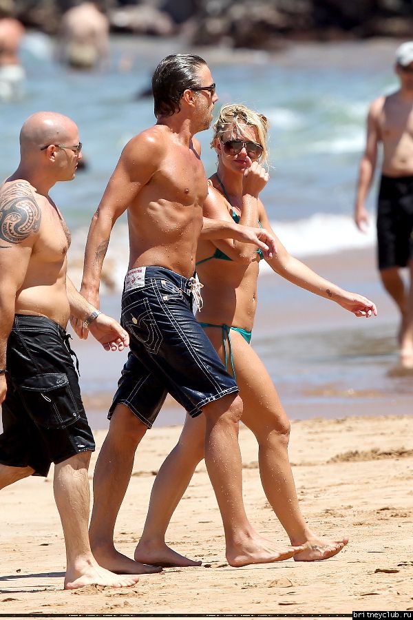 Бритни и Джейсон на Гавайях20.jpg(Бритни Спирс, Britney Spears)