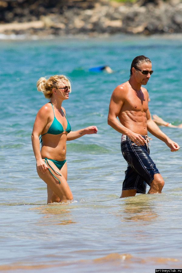 Бритни и Джейсон на Гавайях34.jpg(Бритни Спирс, Britney Spears)