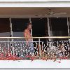 Бритни и Джейсон отдыхают на балконе отеля
