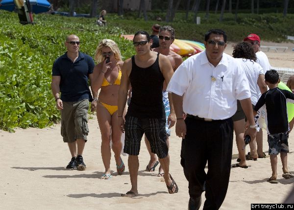 Бритни и Джейсон на пляже на курорте Мауи17.jpg(Бритни Спирс, Britney Spears)