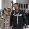 Бритни и Джейсон в аэропорту LAX