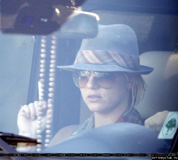 Бритни и Джейсон посещают агентство William Morris Endeavor08.jpg(Бритни Спирс, Britney Spears)
