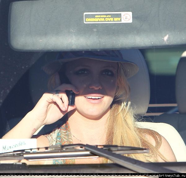 Бритни и Джейсон посещают агентство William Morris Endeavor46.jpg(Бритни Спирс, Britney Spears)