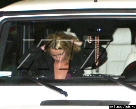 Бритни и Джейсон покидают ресторан Scarpetta04.jpg(Бритни Спирс, Britney Spears)