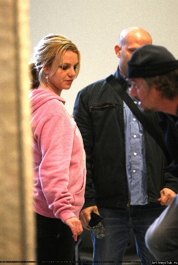 Бритни в аэропорту JFK в Нью-Йорке01.jpg(Бритни Спирс, Britney Spears)